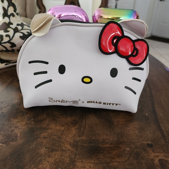 The Crème Shop Handbags - The Crème Shop X Hello Kitty And Friends Dome Travel Pouch Bag